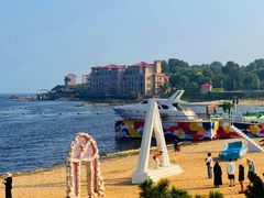 -北戴河碧螺塔海上酒吧公园