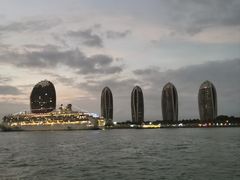 -三亚游船旅游中心(三亚鹿回头游艇游船公共码头店)