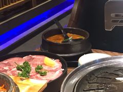 -明洞阿姨·韩式酱蟹烤肉·创意料理(三元桥店)