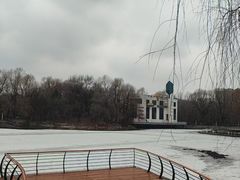 -黛秀湖公园