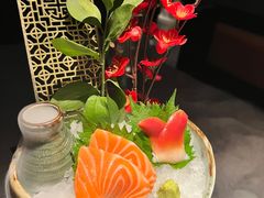 -蟹犇前•帝王蟹雪蟹(陆家嘴店)