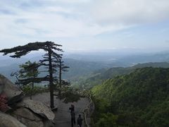 -罗田薄刀峰风景区