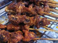 -何师烧烤(龙游路西段店)