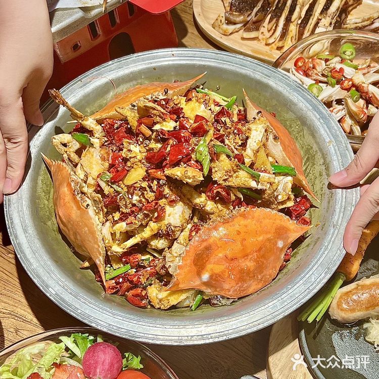 发现一家把氛围感和美味焊死的神仙烧烤