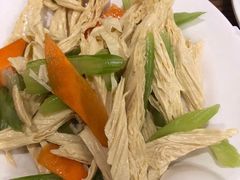 -清真吴记门钉肉饼·喜多利