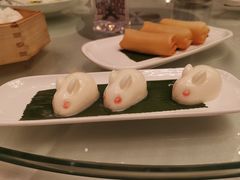 鲜奶小白兔-粤江春·早茶·潮粤菜·宴会(罗湖宝能中心店)