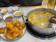 -朴小妹人参鸡汤火锅(长白山万达店)