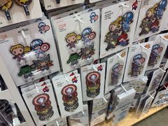 -名创优品(北京新中关购物中心地铁层店)