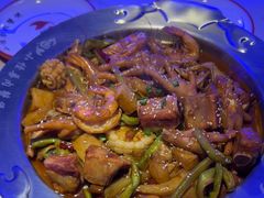 -徐记小怪兽肉蟹煲店(哈西万达金街店)