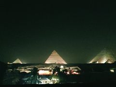 -吉萨金字塔群