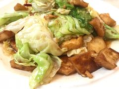 特色馕炒圆白菜-巴依老爷新疆美食(清华东门店)