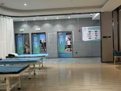 -懒人Club运动健身·运动康复·私教(卓越时代广场店)