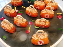 网红手提包-富淳饭店(陆家嘴保利广场店)