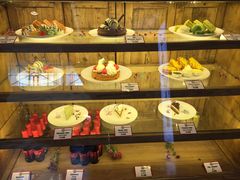 -魔方城市书房(中街益田店)