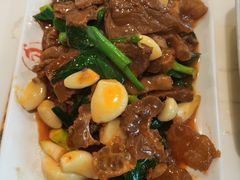 牛腩烧牛筋-老火大骨头汤馆