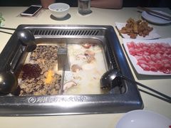 -海底捞火锅(银泰中心店)