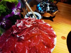 -野山舂·贵州现舂酸汤火锅(鸿通城店)