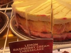 -The Cheesecake Factory(baldwin avenue)