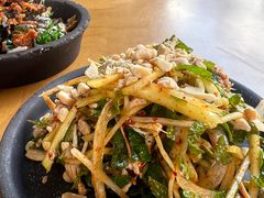 -SHAN山(前滩太古里店)