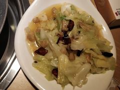 油渣莲白-守柴炉烤鸭(科华中路王府井店)