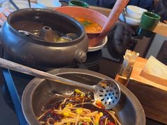 -云海肴·汽锅鸡·云南菜(天山百盛优客店)