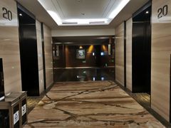 -天津梅江中心皇冠假日酒店