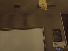 -汤泉良子·沐足·颂钵疗愈·SPA(珠江新城店)