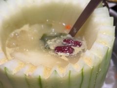 -得意咚瓜·顺德鱼生·冬瓜火锅(深圳首店)