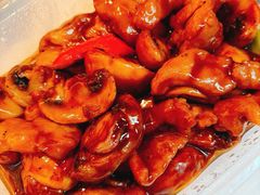 -波螺油子青岛本帮菜(银座店)