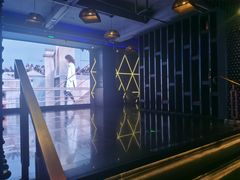 -V SHOW max KTV(粉巷店)