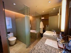 -上海外滩茂悦大酒店