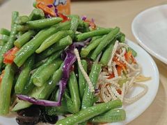 -闫家驴肉老店(华电一校店)