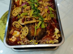 -阆辣荟餐饮(老味道8年·古城店)