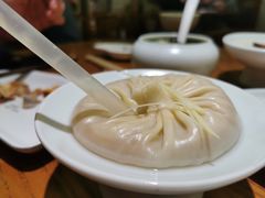 王牌蟹粉灌汤包-苏小柳手工点心(人民广场分院)