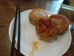 -清真吴记门钉肉饼·喜多利