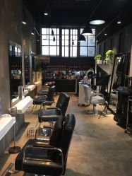-Kraemer Paris  苏豪路易士·嘉玛发廊