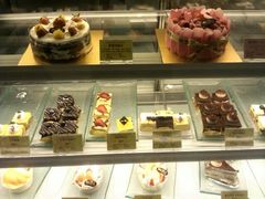 面包甜点陈列柜-BreadTalk面包新语·烘焙蛋糕(领展购物广场店)