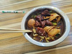 -鹍记特色牛杂面
