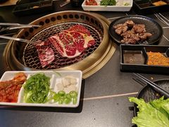 -極屋鮨牛 · 烧肉酒场(时代C馆店)