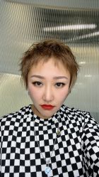-虫二·专注健康烫染沙龙