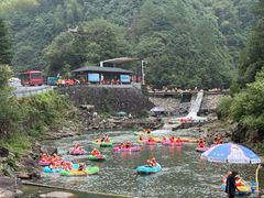 -安吉龙王山峡谷漂流