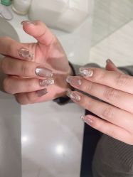 -雅洁美甲美睫