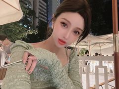 -Mark&Mars Restaurant