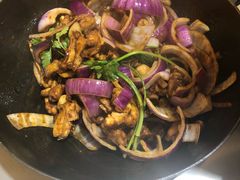 -胡须佬鸡煲四季火锅店(石厦西村直营店)