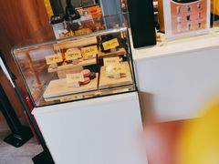 面包甜点陈列柜-麦当劳(安定门外大街店)