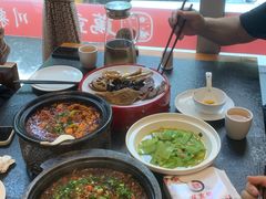 -万重锦·人文川菜馆(骡马市店)