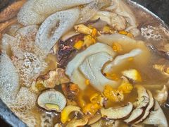 -芸山季·云南山珍菌火锅(人民广场来福士店)