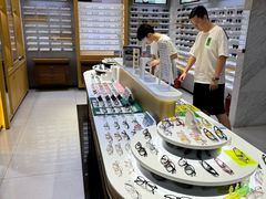 -宝岛眼镜·蔡司·依视路·青少儿近视防控验配中心(太白印象城店)