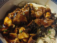 -沪西老弄堂面馆(定西路店)