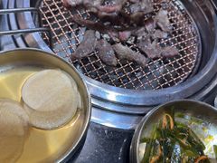 -韩烧牛中牛·甄选黑牛烤肉(黑金店)